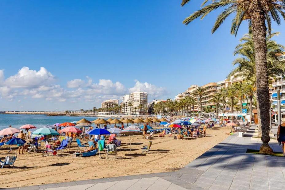 Calle De Palangre 17 Apartment Torrevieja Eksteriør billede